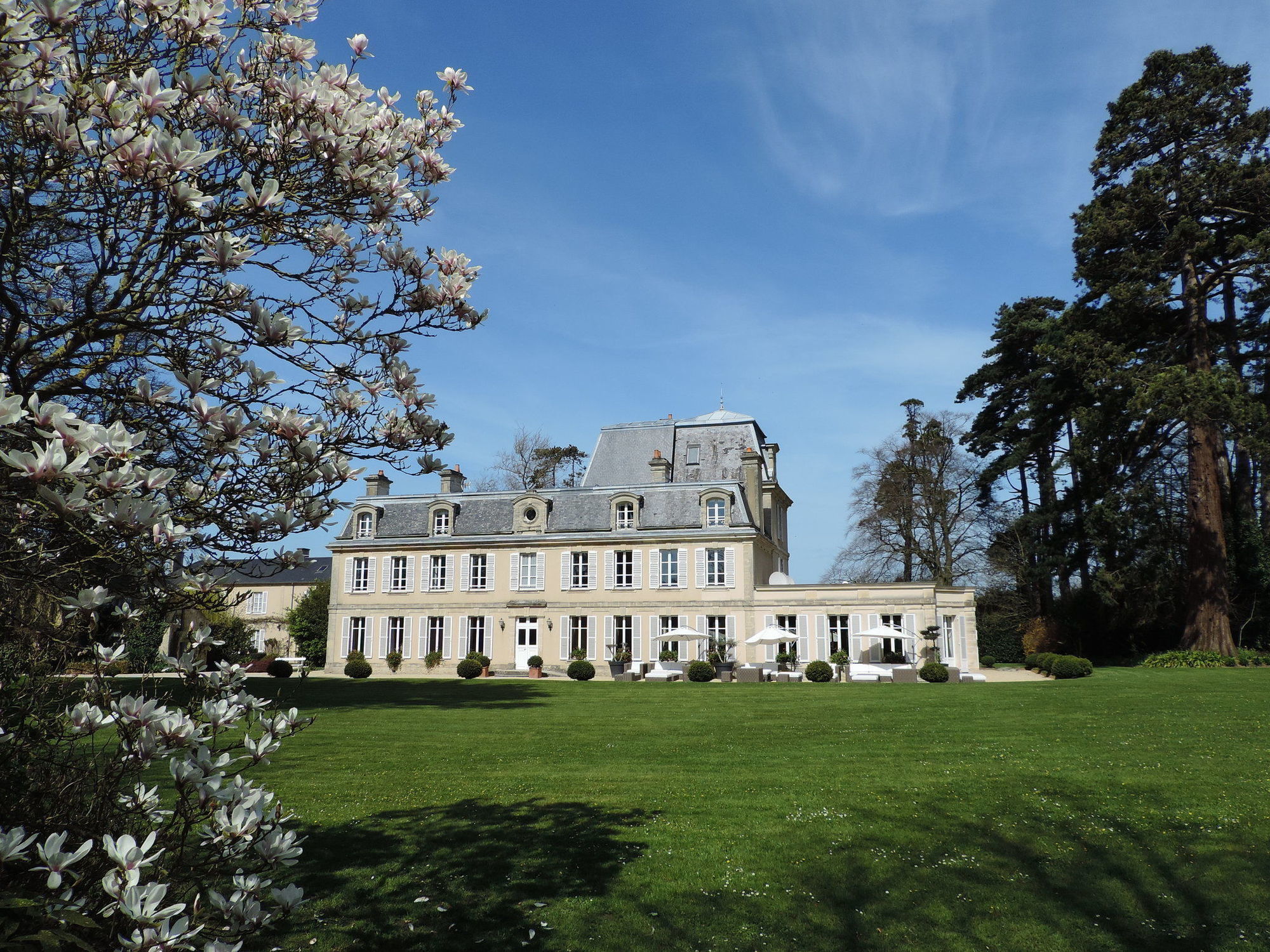 Chateau La Cheneviere Пор-ан-Бессен-Юппен Экстерьер фото